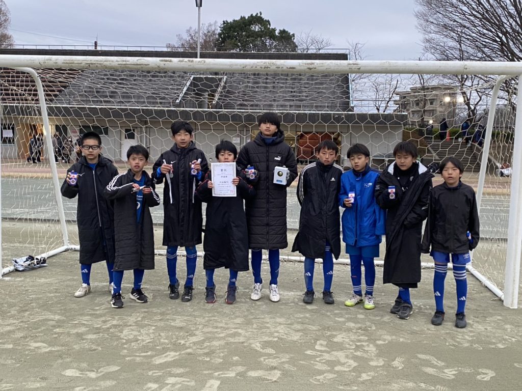6年_第39回四街道フレンドリーマッチ⚽大会『鷹SC招待』準優勝🥈